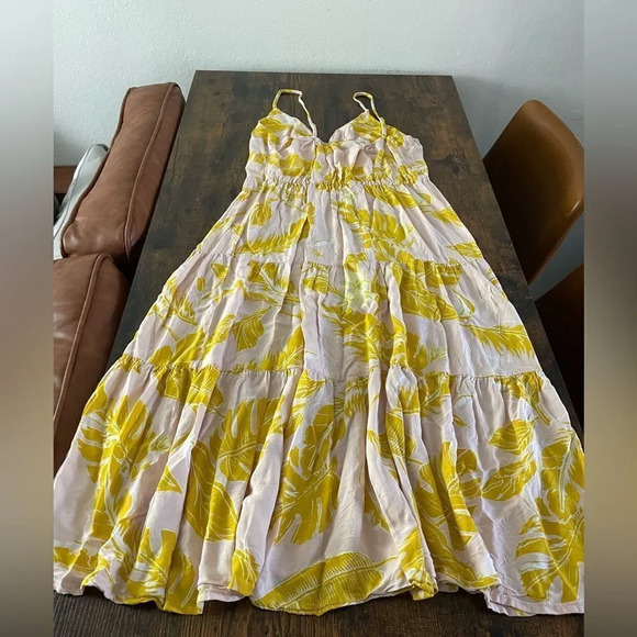 Wild Fable Leaf Print Sleeveless Tiered
Dress - Picture 7 of 11